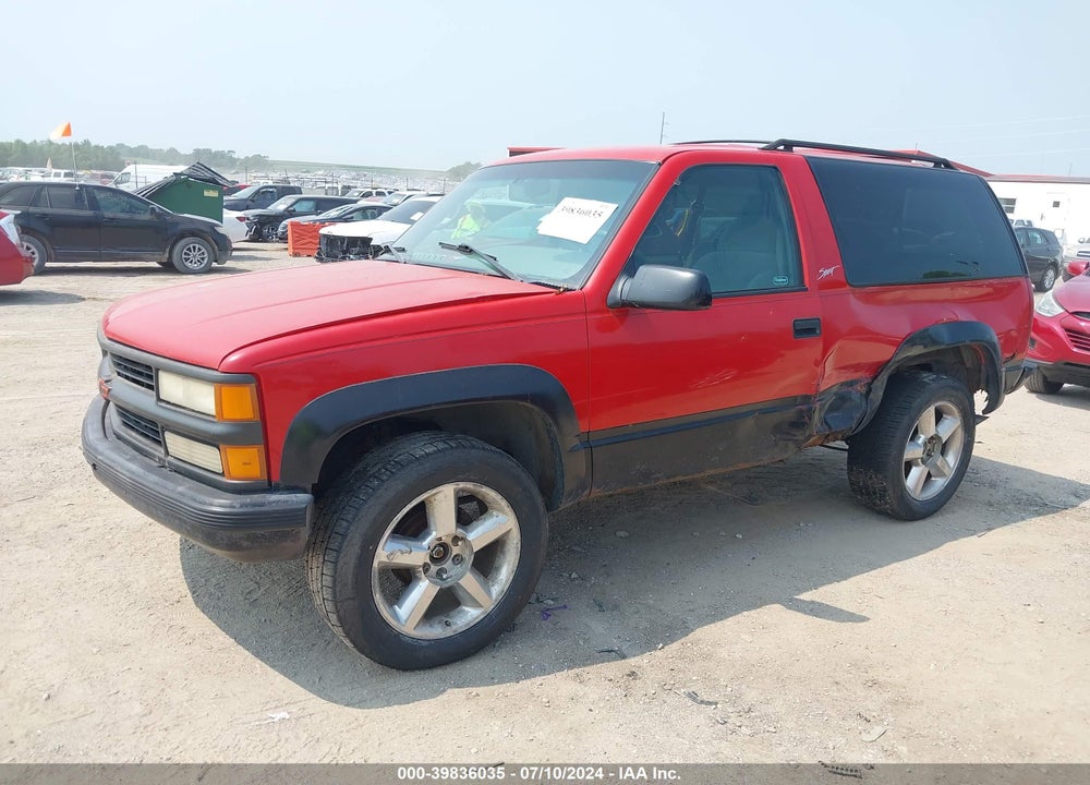 1996 CHEVROLET TAHOE K1500 VIN: 3GNEK18R2TG106207