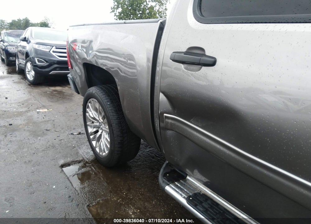 2013 CHEVROLET SILVERADO 1500 LT VIN: 3GCPKSE71DG287554