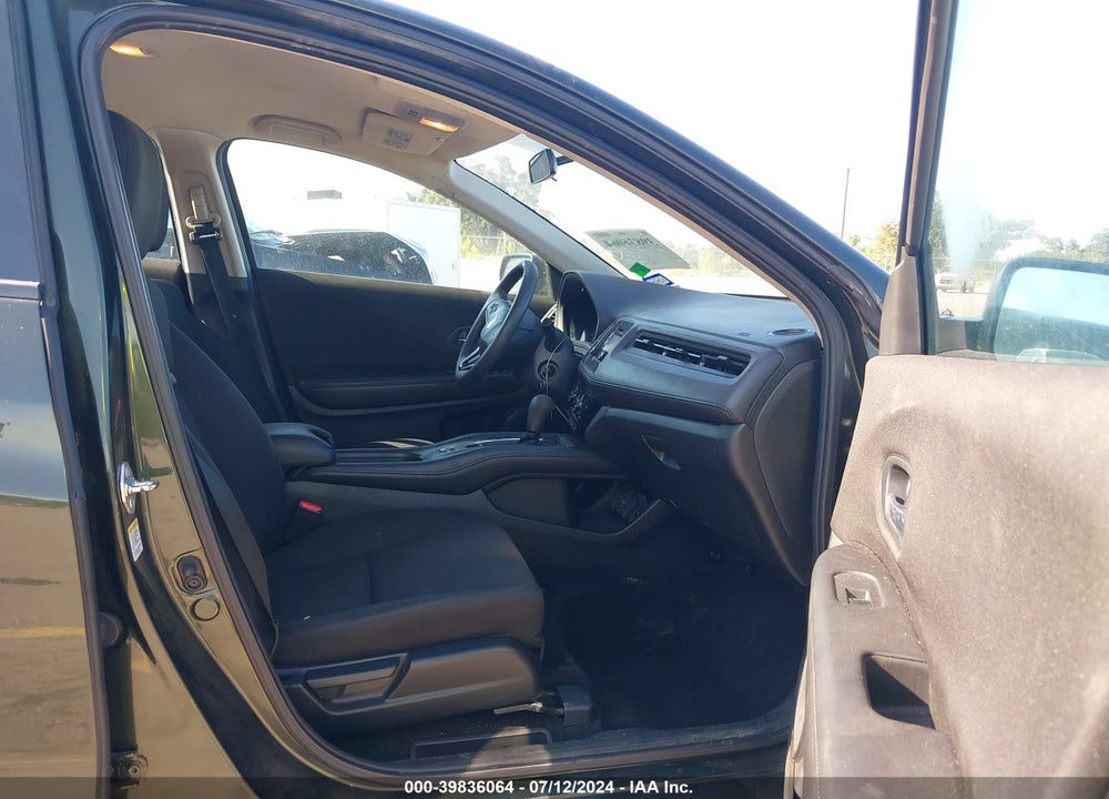 2016 HONDA HR-V LX VIN: 3CZRU5H39GM709101