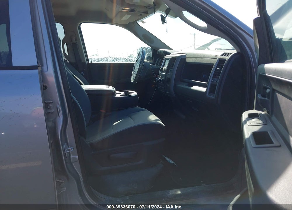 2021 RAM 1500 CLASSIC TRADESMAN 4X4 5'7 BOX VIN: 3C6RR7KG0MG621988