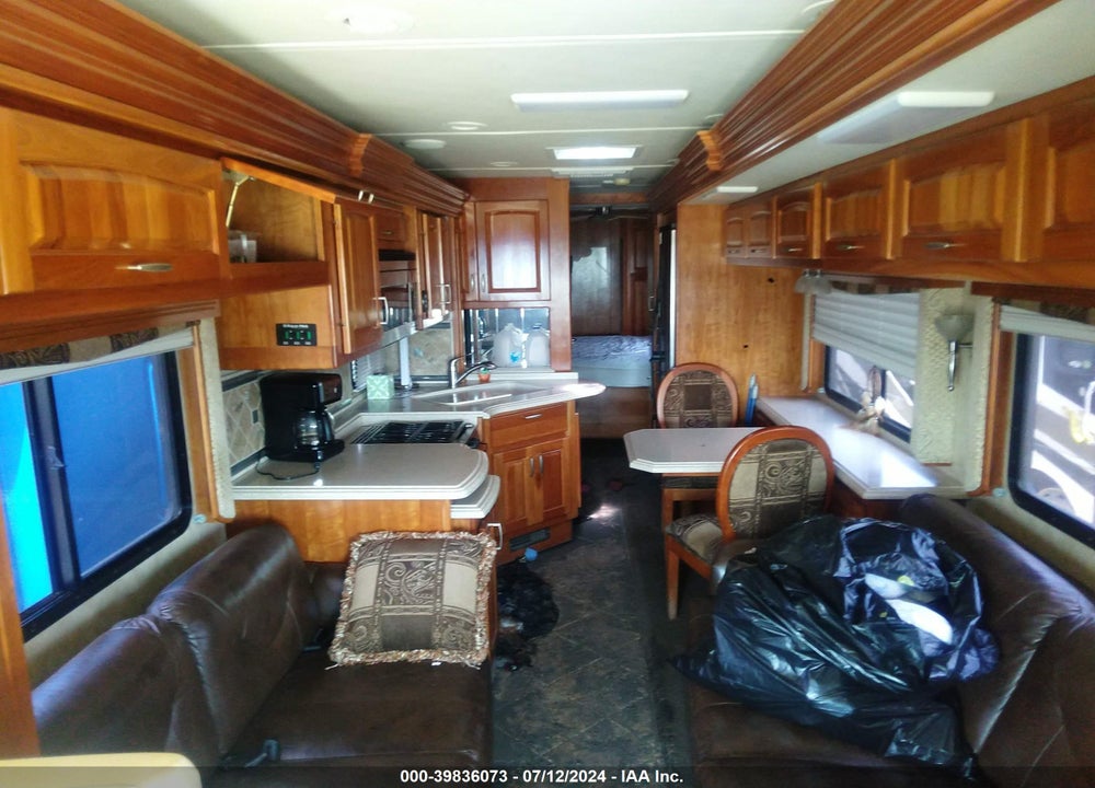 2008 ROADMASTER RAIL MONOCOQUE VIN: 1RF43561583047677