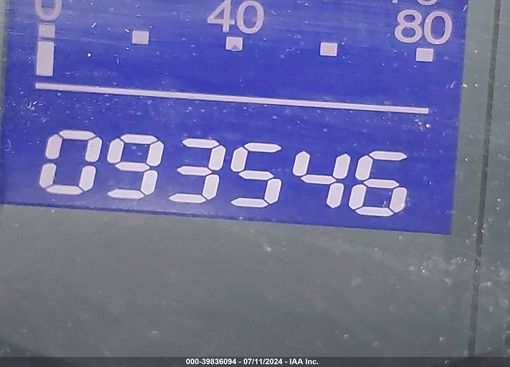2013 HONDA FIT VIN: JHMGE8H33DC001868
