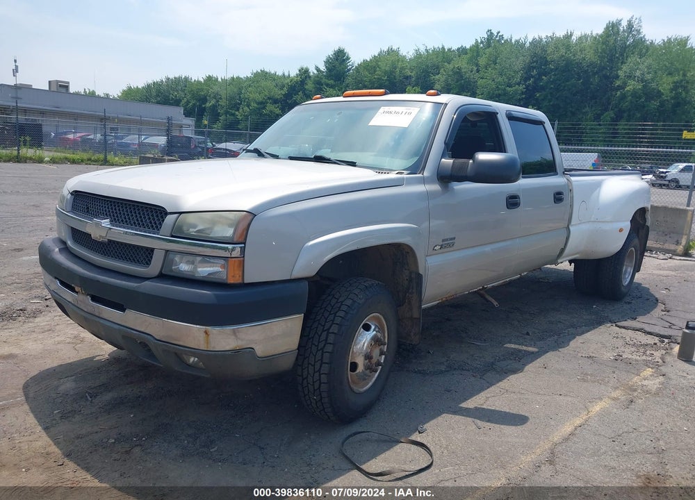 2004 CHEVROLET SILVERADO 3500 LS VIN: 1GCJK33194F136506