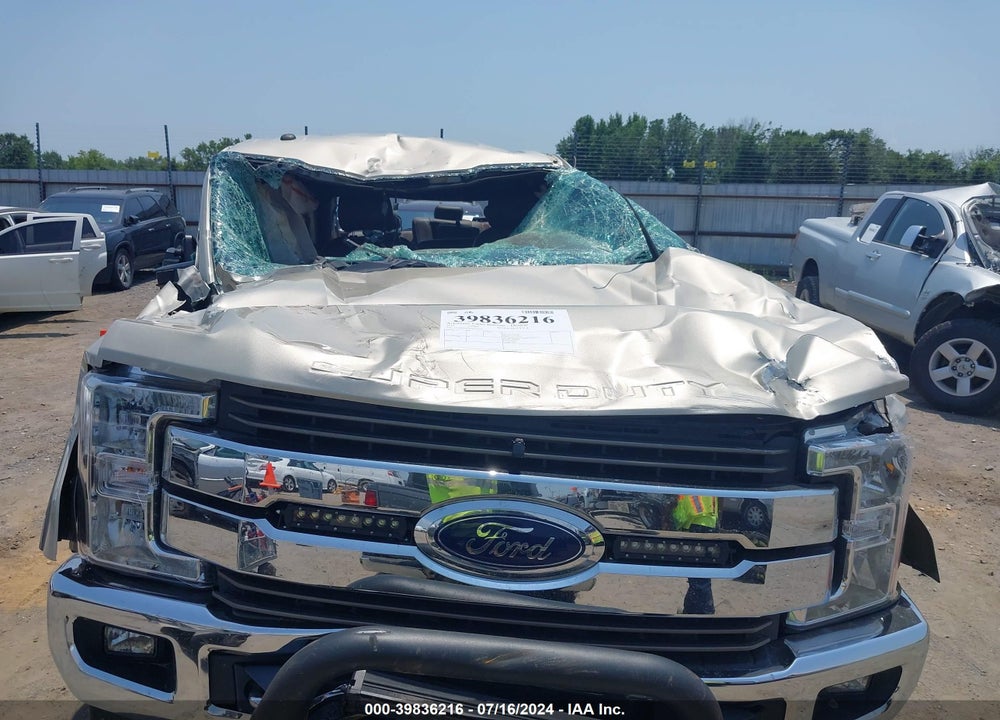 2017 FORD F-250 KING RANCH VIN: 1FT7W2BT7HEE44653