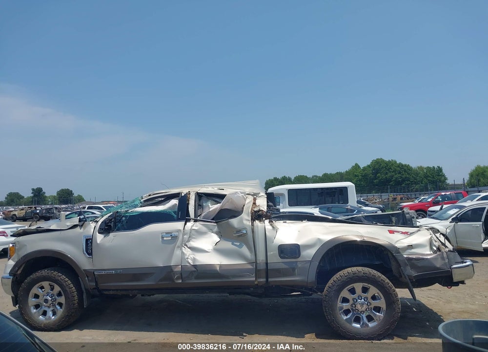 2017 FORD F-250 KING RANCH VIN: 1FT7W2BT7HEE44653