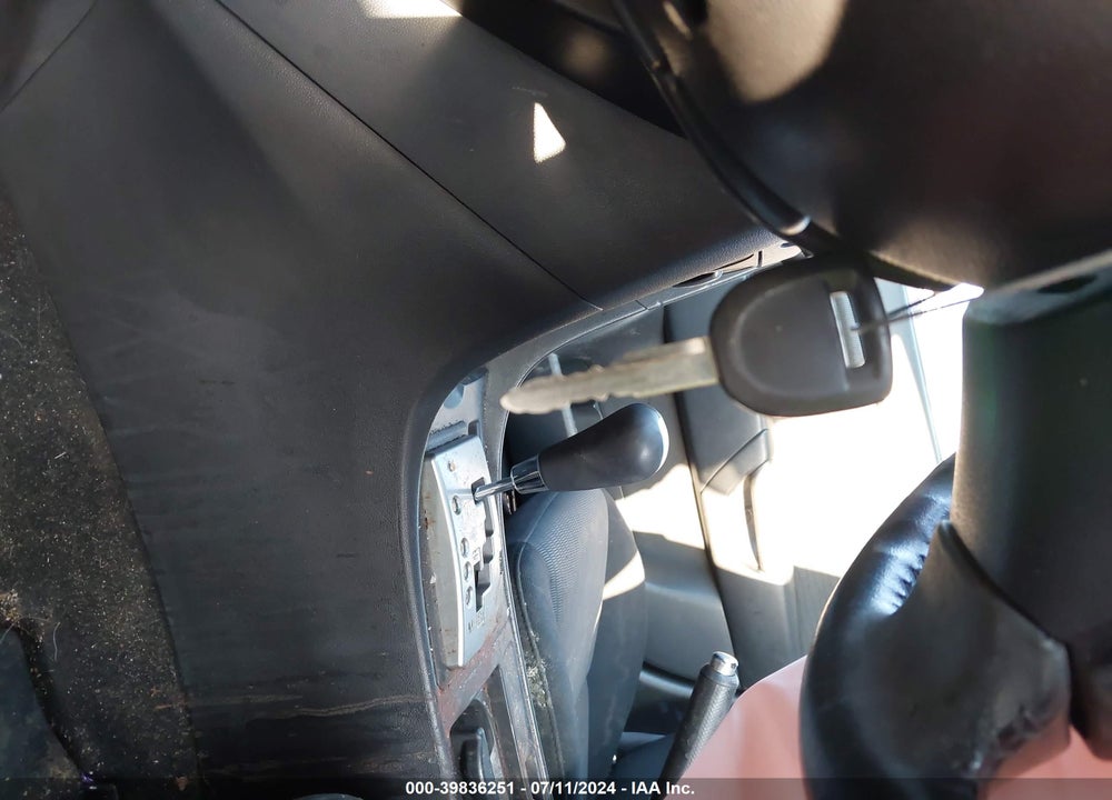 2008 MAZDA 3 I TOURING VALUE VIN: JM1BK32F881116008