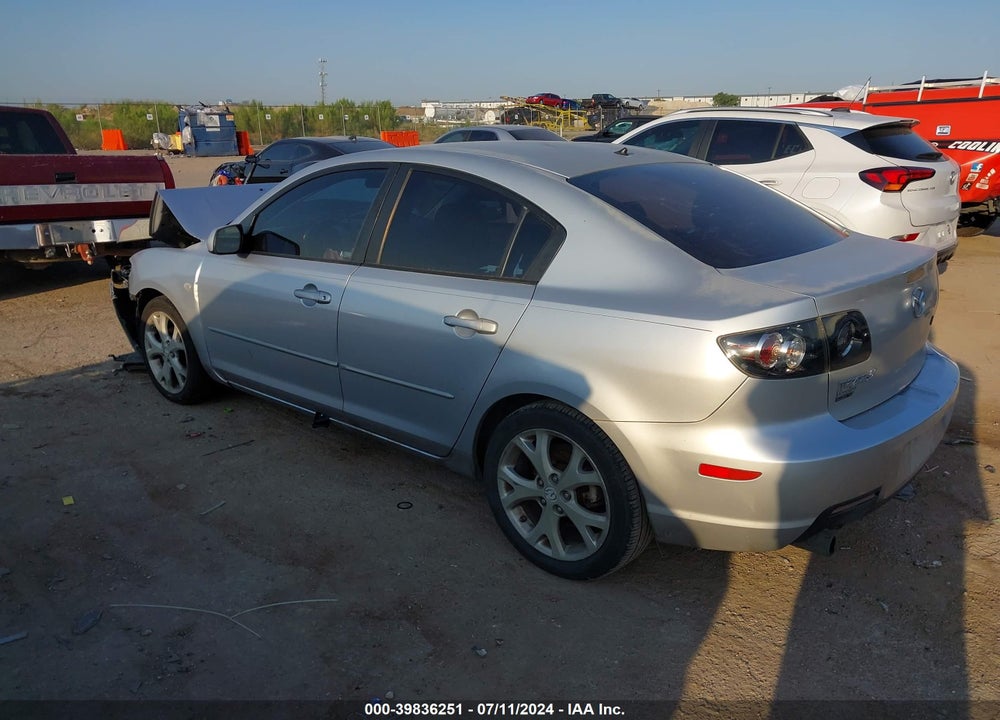 2008 MAZDA 3 I TOURING VALUE VIN: JM1BK32F881116008