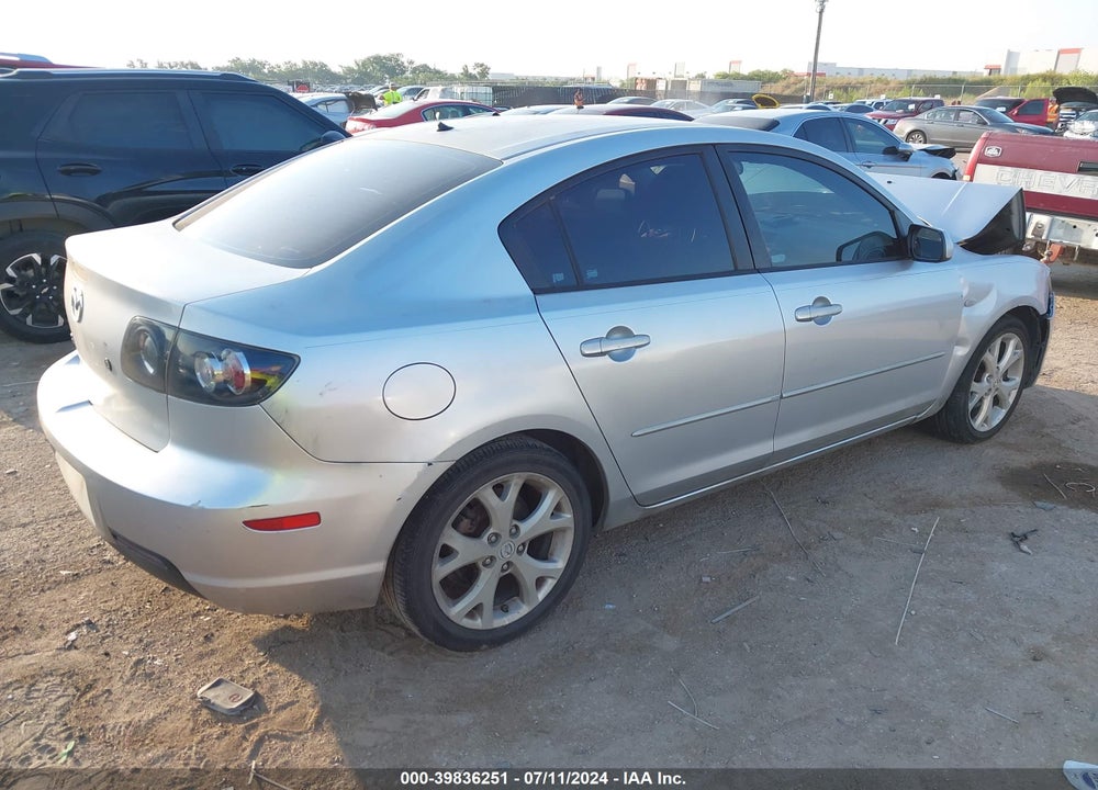 2008 MAZDA 3 I TOURING VALUE VIN: JM1BK32F881116008