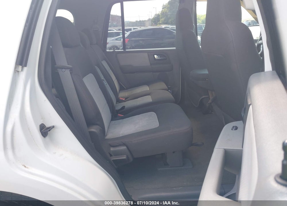 2006 FORD EXPEDITION XLS VIN: 1FMPU13586LA57470