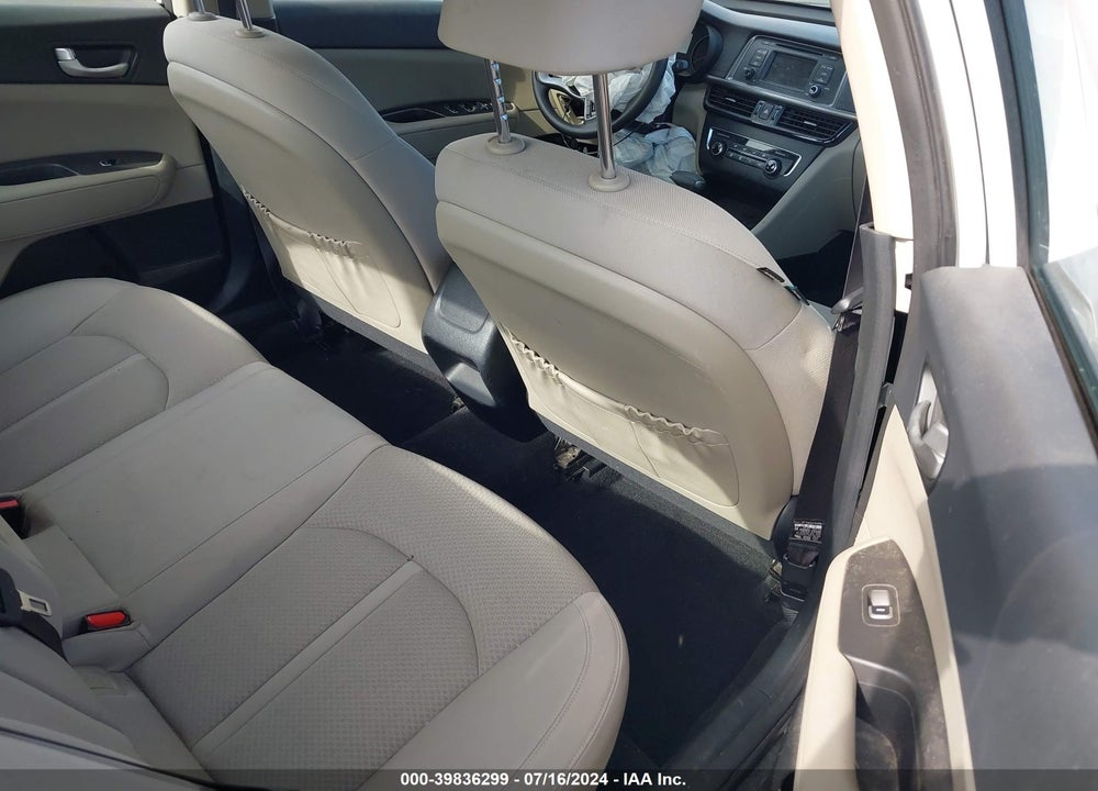 2016 KIA OPTIMA LX VIN: KNAGT4L3XG5088357