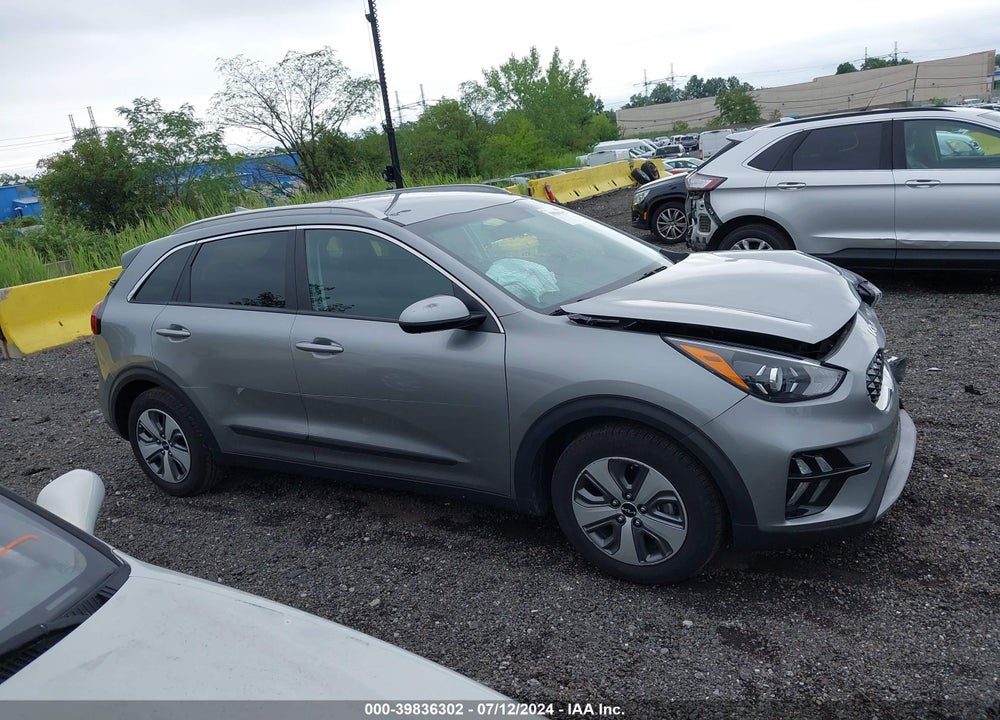 2022 KIA NIRO LX VIN: KNDCB3LC6N5537769