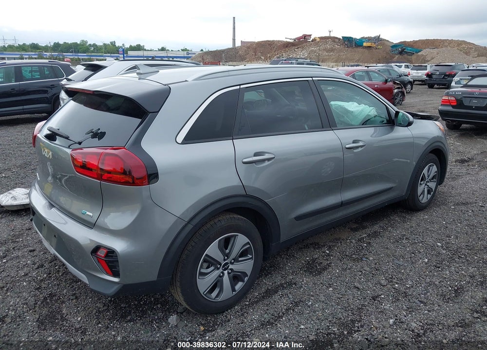 2022 KIA NIRO LX VIN: KNDCB3LC6N5537769
