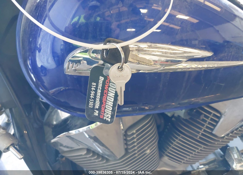 2006 HONDA VTX1300 R VIN: 1HFSC52656A307493