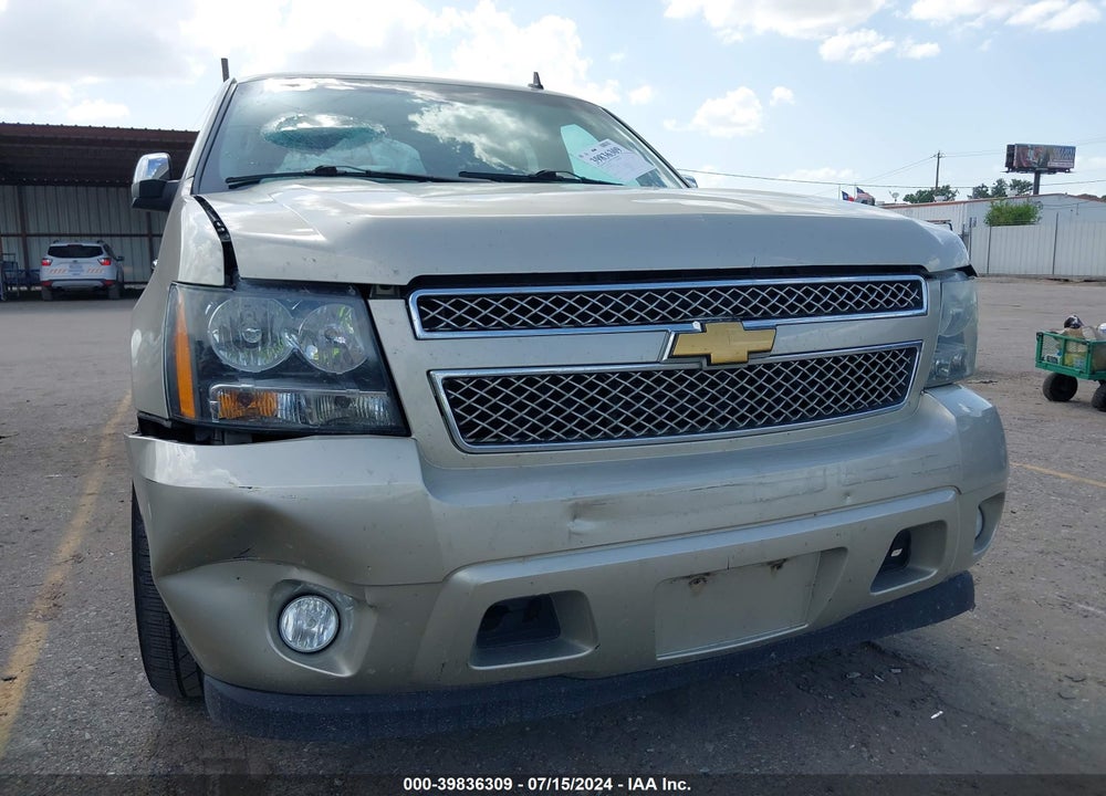 2013 CHEVROLET SUBURBAN 1500 LTZ VIN: 1GNSCKE09DR362762