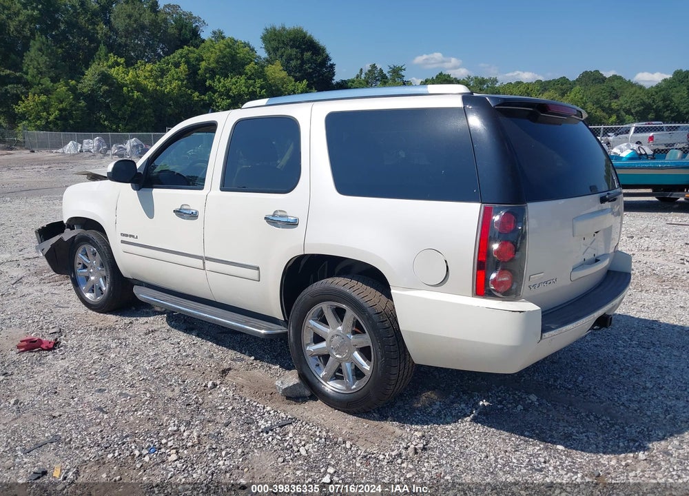 2011 GMC YUKON VIN: 1GKS2EEF6BR216998