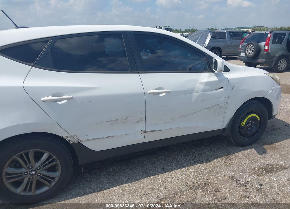 2014 HYUNDAI TUCSON GLS VIN: KM8JT3AF1EU950864