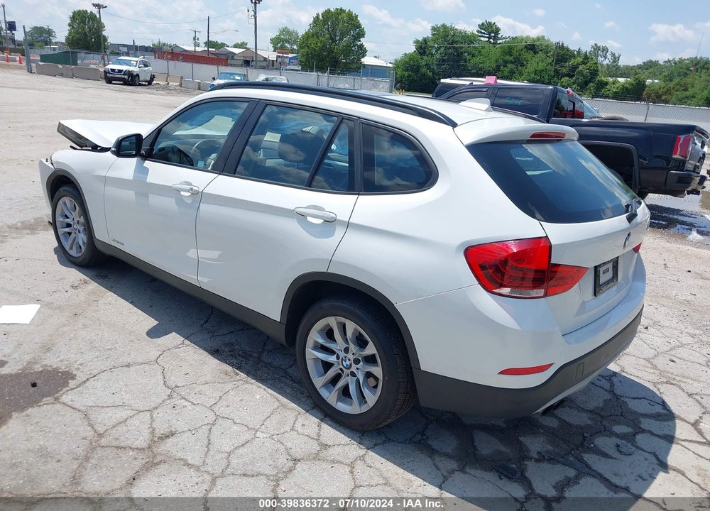 2015 BMW X1 XDRIVE28I VIN: WBAVL1C54FVY31908