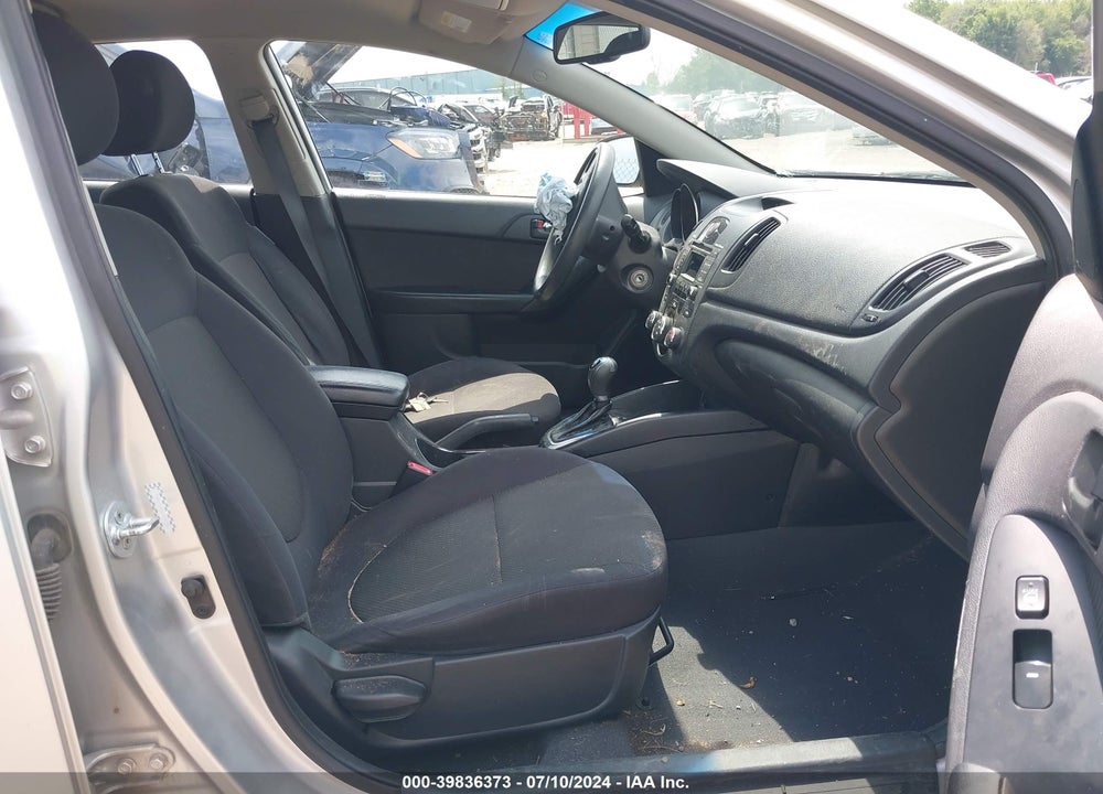 2012 KIA FORTE VIN: KNAFU5A22C5477156