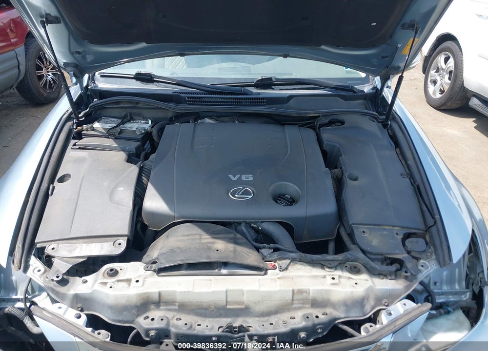2009 LEXUS IS 250 VIN: JTHBK262795094545
