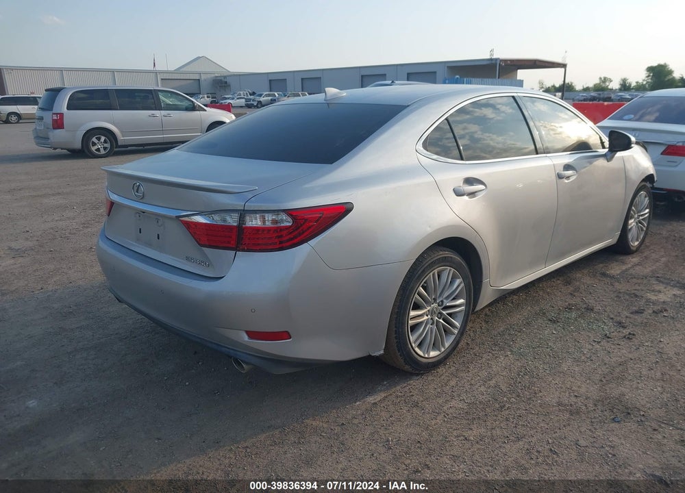 2015 LEXUS ES 350 VIN: JTHBK1GG7F2202907