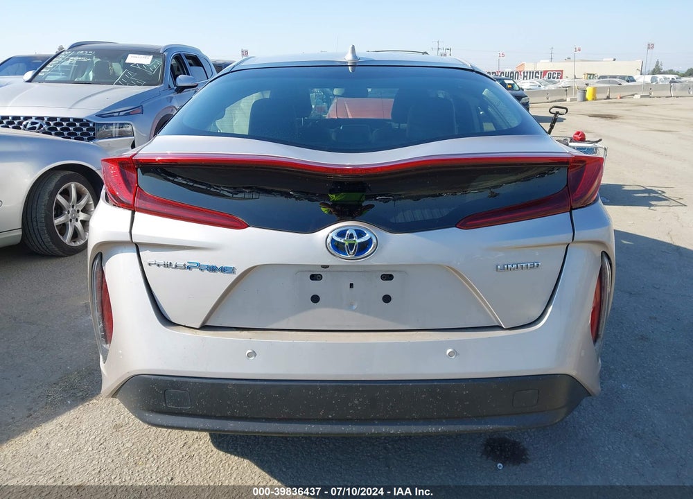 2020 TOYOTA PRIUS PRIME LIMITED VIN: JTDKARFP8L3135180