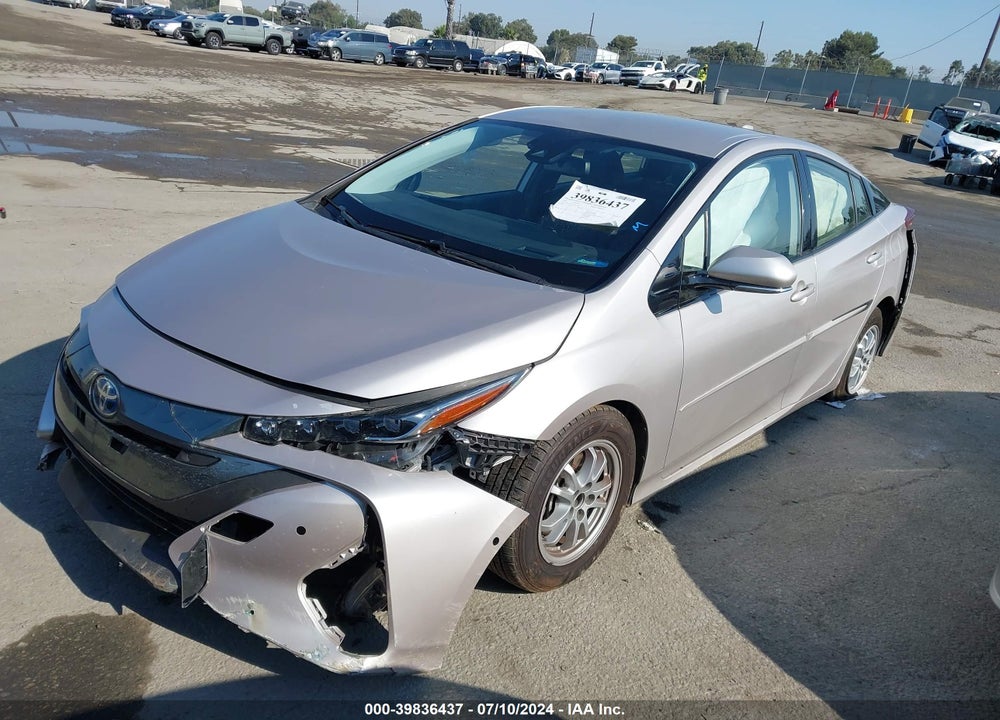 2020 TOYOTA PRIUS PRIME LIMITED VIN: JTDKARFP8L3135180