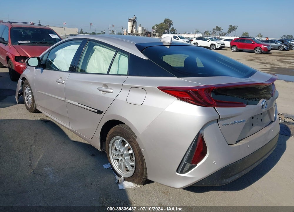 2020 TOYOTA PRIUS PRIME LIMITED VIN: JTDKARFP8L3135180