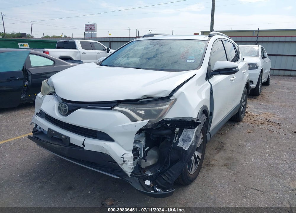 2017 TOYOTA RAV4 XLE VIN: JTMWFREV4HJ111500
