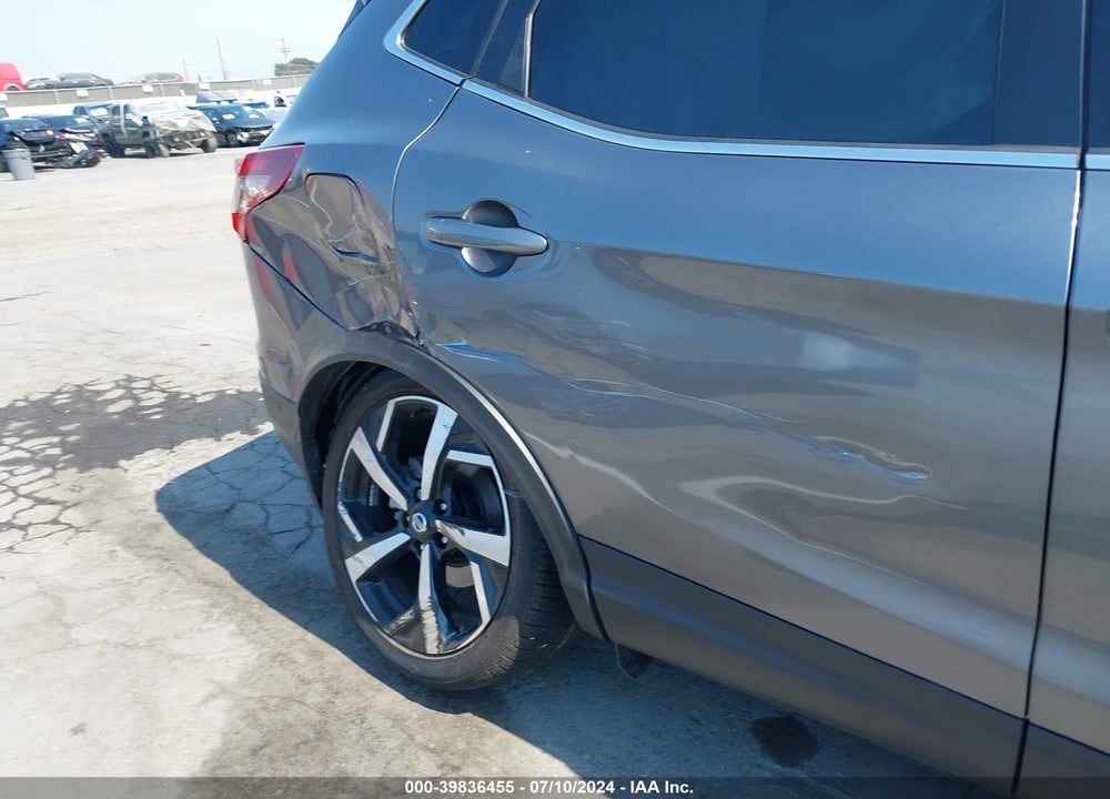 2022 NISSAN ROGUE SPORT SL AWD XTRONIC CVT VIN: JN1BJ1CW1NW494260