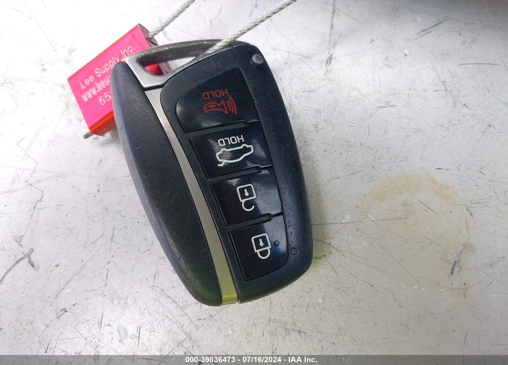 2016 HYUNDAI GENESIS 3.8 VIN: KMHGN4JE6GU132289