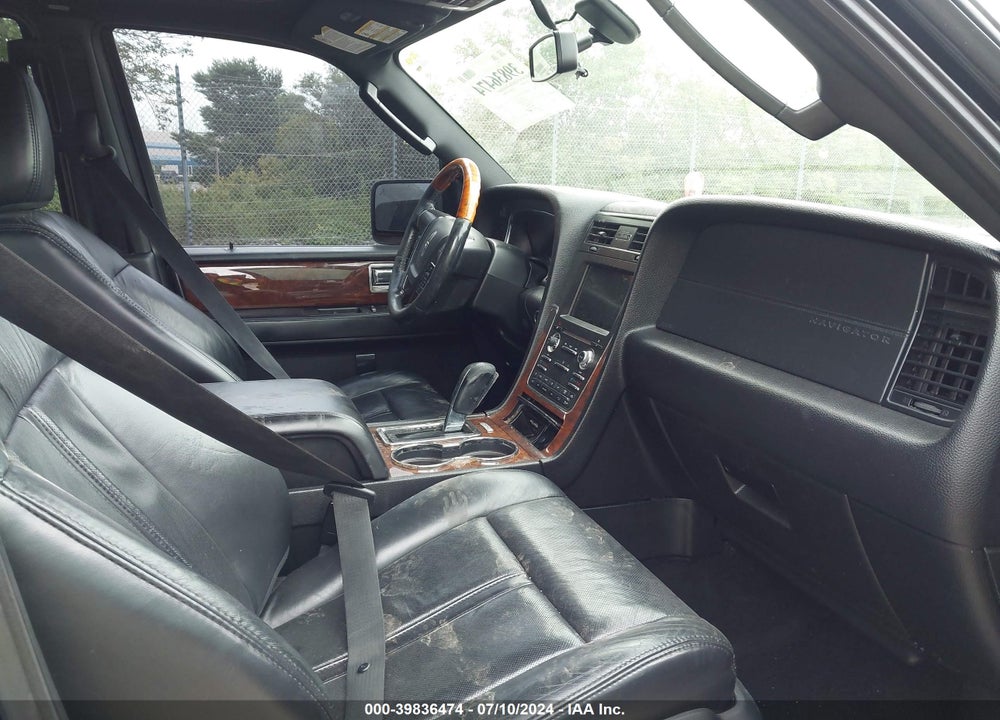 2016 LINCOLN NAVIGATOR L SELECT VIN: 5LMJJ3JT3GEL02819