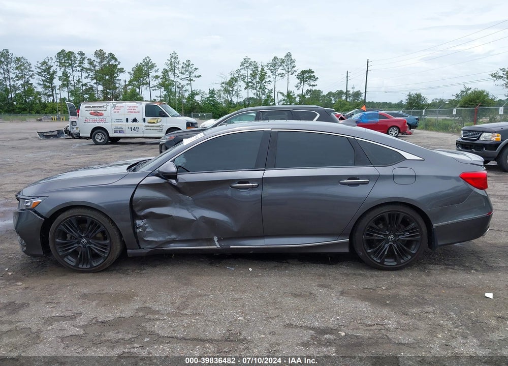 2018 HONDA ACCORD TOURING VIN: 1HGCV1F92JA114430