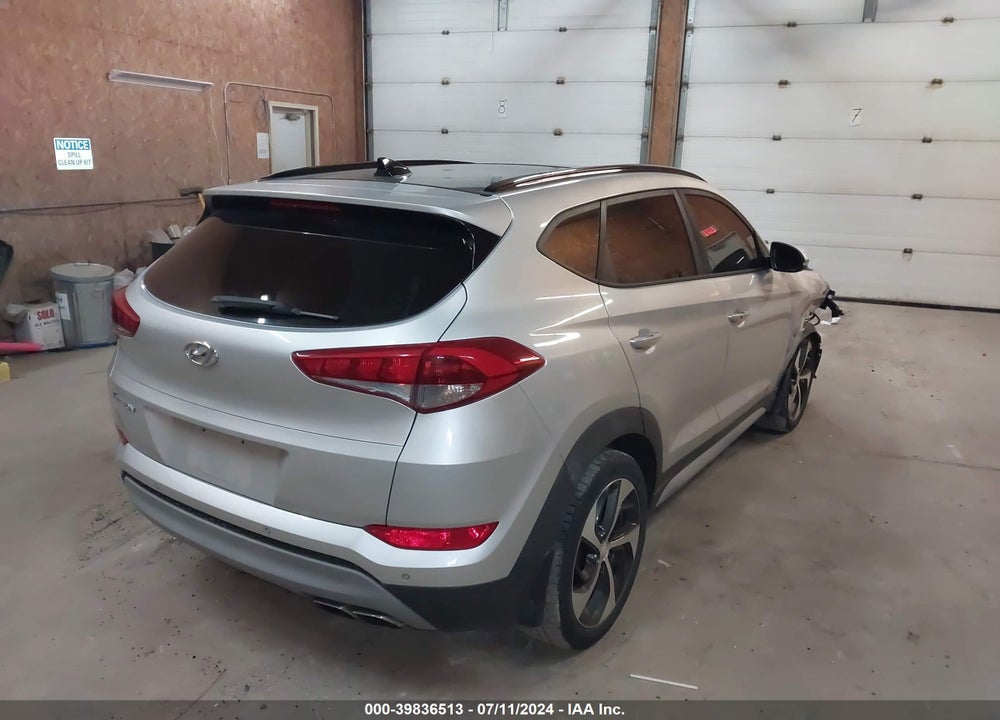 2018 HYUNDAI TUCSON VALUE VIN: KM8J33A24JU751086