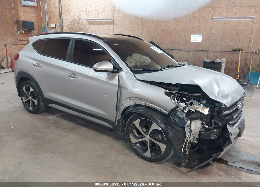 2018 HYUNDAI TUCSON VALUE VIN: KM8J33A24JU751086
