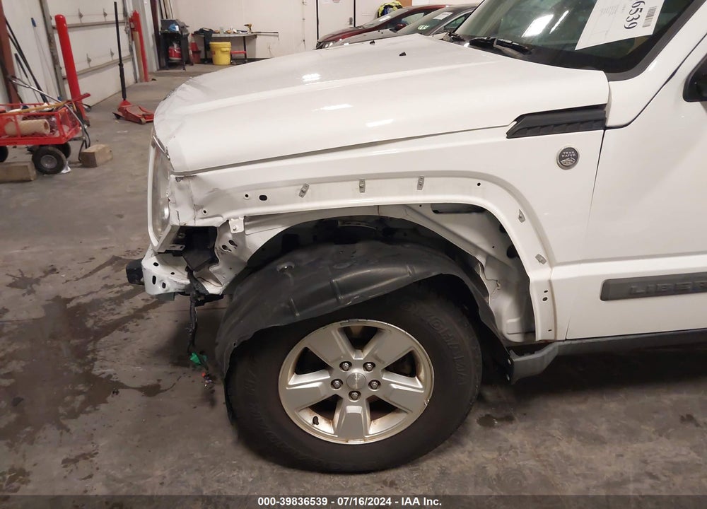 2011 JEEP LIBERTY SPORT VIN: 1J4PN2GK8BW573256