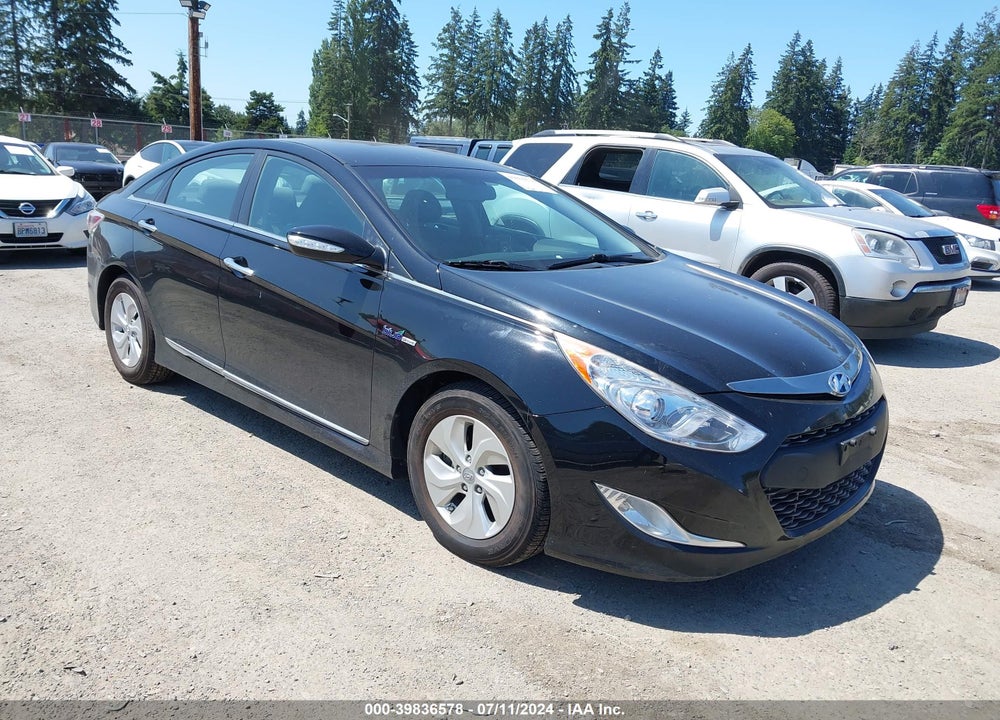 2013 HYUNDAI SONATA HYBRID VIN: KMHEC4A40DA083768