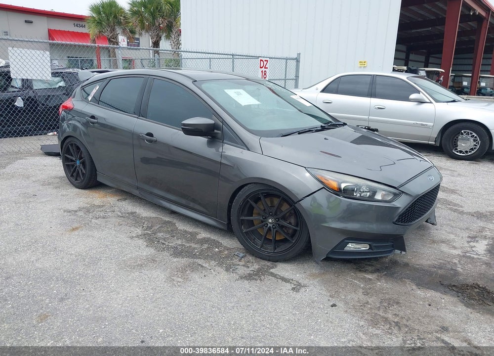 2016 FORD FOCUS ST VIN: 1FADP3L91GL250290