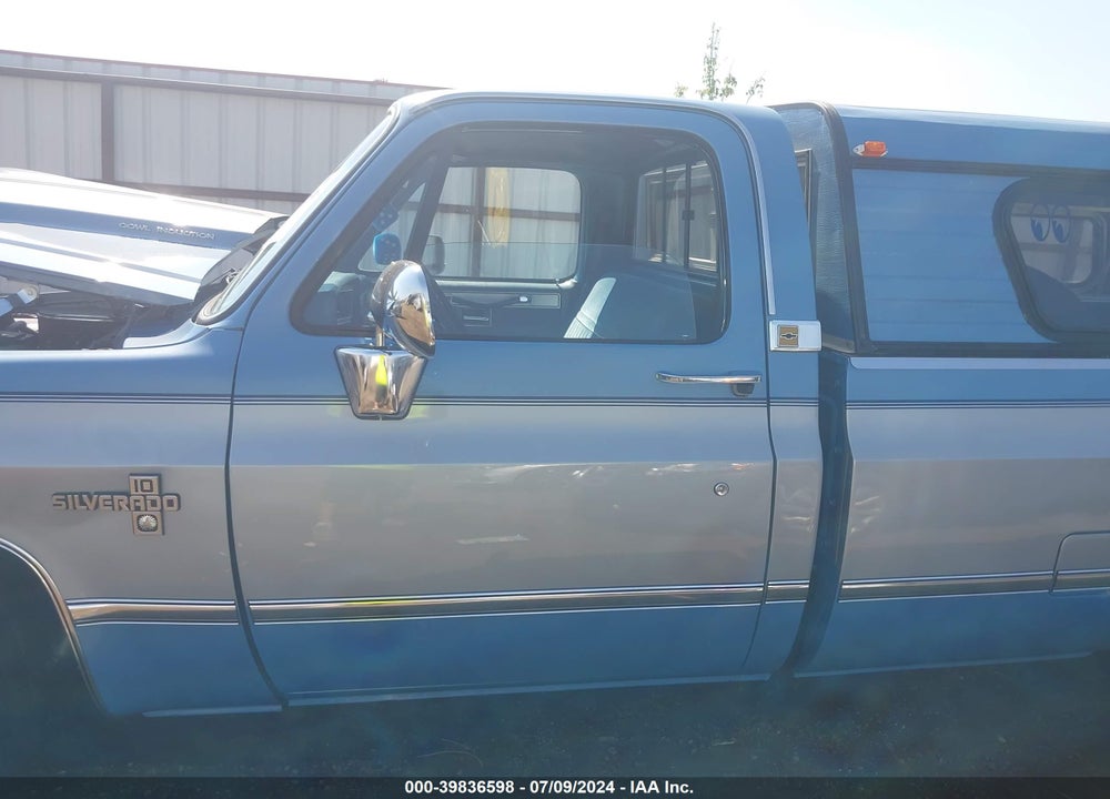 1984 CHEVROLET C10 VIN: 1GCDC14H9EJ172026