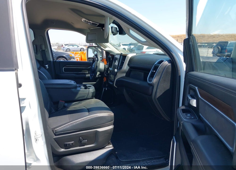 2024 RAM 2500 LAIE  4X4 6'4 BOX VIN: 3C6UR5FL9RG159718