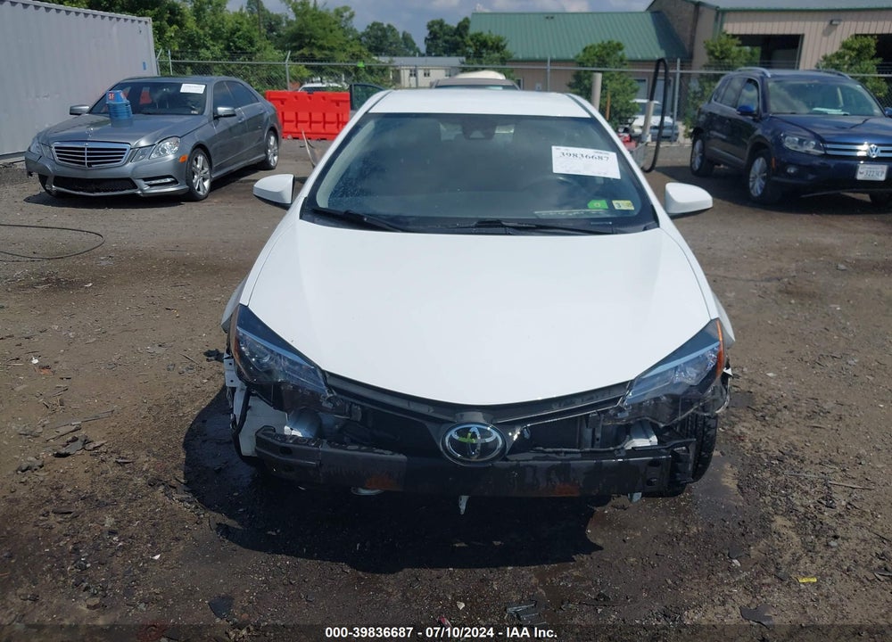 2019 TOYOTA COROLLA LE VIN: 2T1BURHEXKC141829