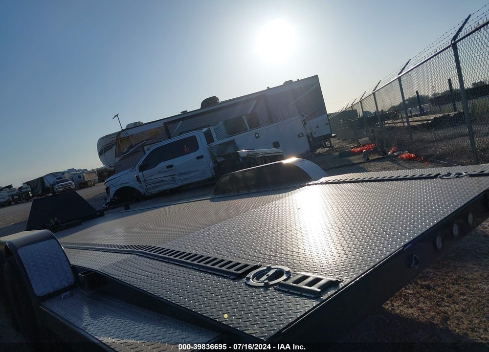 2021 MAXEY TRAILER VIN: 5R8BC2025MM083932