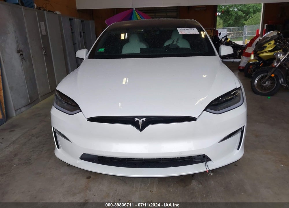 2022 TESLA MODEL X PLAID TRI MOTOR ALL-WHEEL DRIVE VIN: 7SAXCBE69NF354450