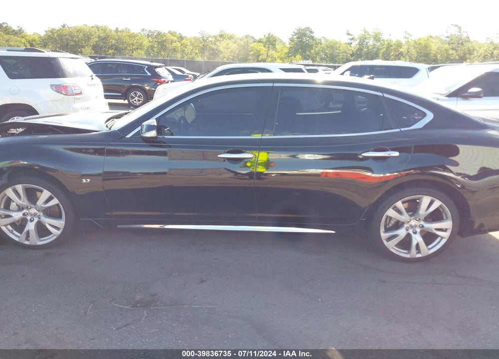 2015 INFINITI Q70L 3.7 VIN: JN1BY1PP3FM601059