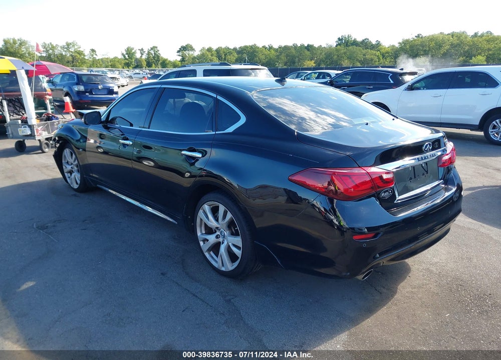 2015 INFINITI Q70L 3.7 VIN: JN1BY1PP3FM601059