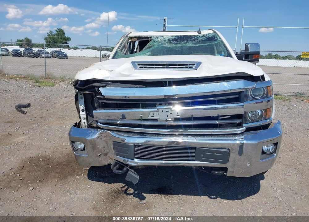 2019 CHEVROLET SILVERADO 3500HD LTZ VIN: 1GC4KXCY5KF193218