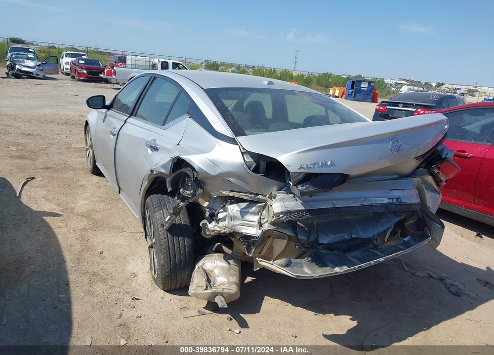 2021 NISSAN ALTIMA SV FWD VIN: 1N4BL4DV4MN362019