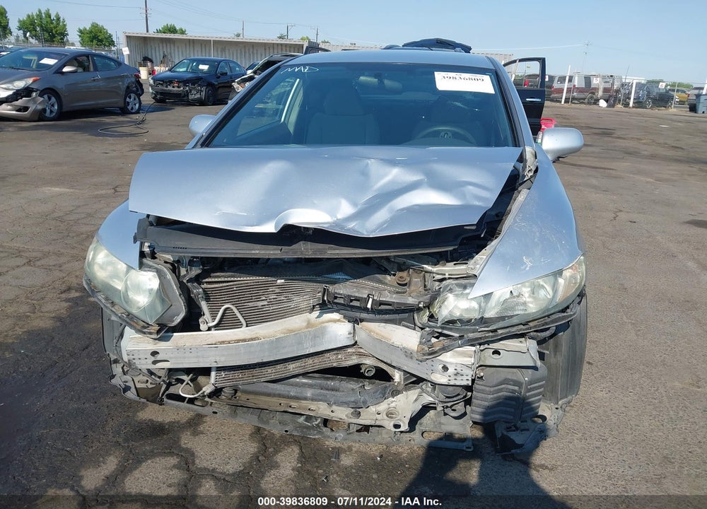 2010 HONDA CIVIC LX VIN: 19XFA1F57AE078381