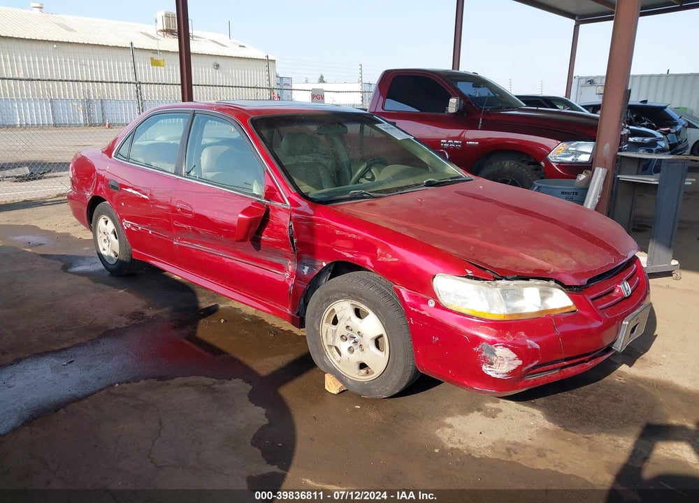 2001 HONDA ACCORD 3.0 EX VIN: 1HGCG165X1A071642