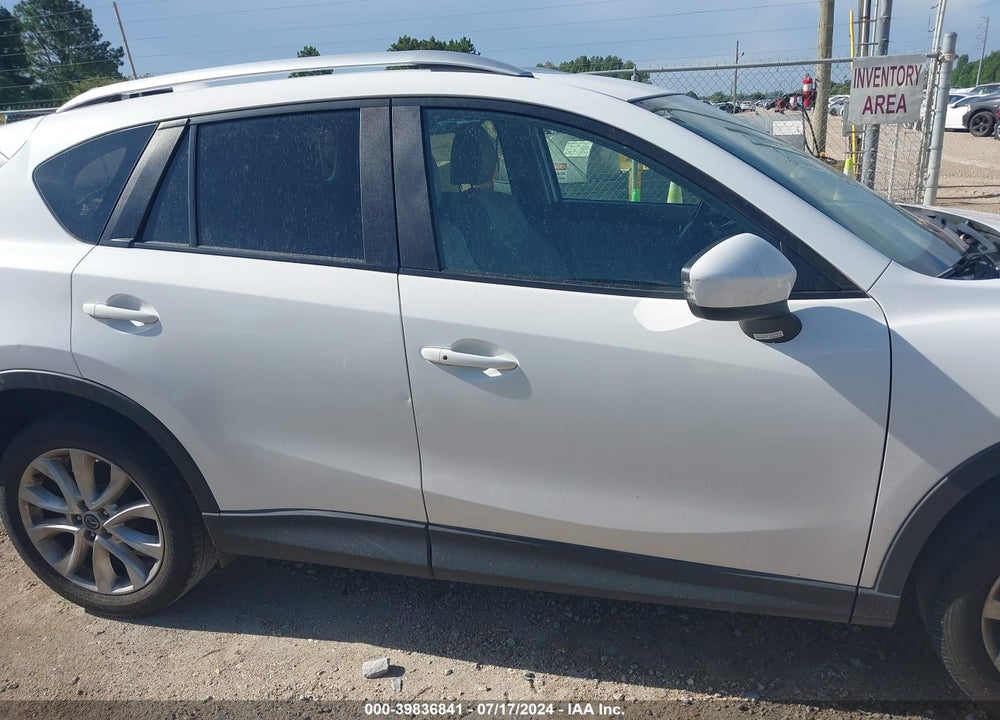 2015 MAZDA CX-5 VIN: JM3KE2DYXF0444623