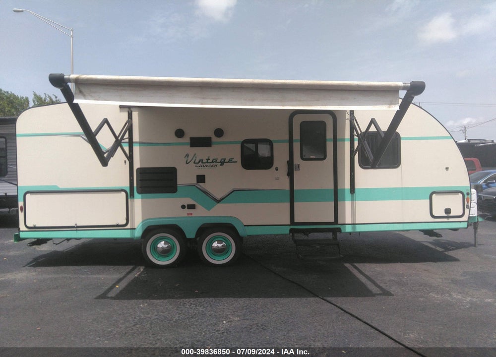 2020 GULFSTREAM VINTAGE VIN: 1NL1G2629L7039180